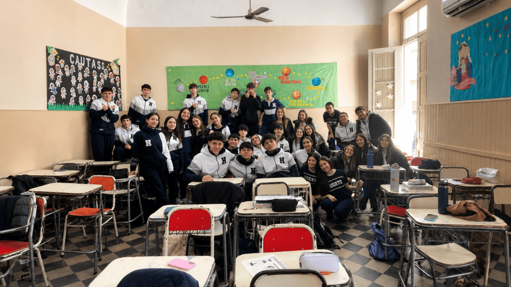 Estudiantes de Bell Ville participan de una charla de la Oficina de Empleo sobre formación e inserción laboral.